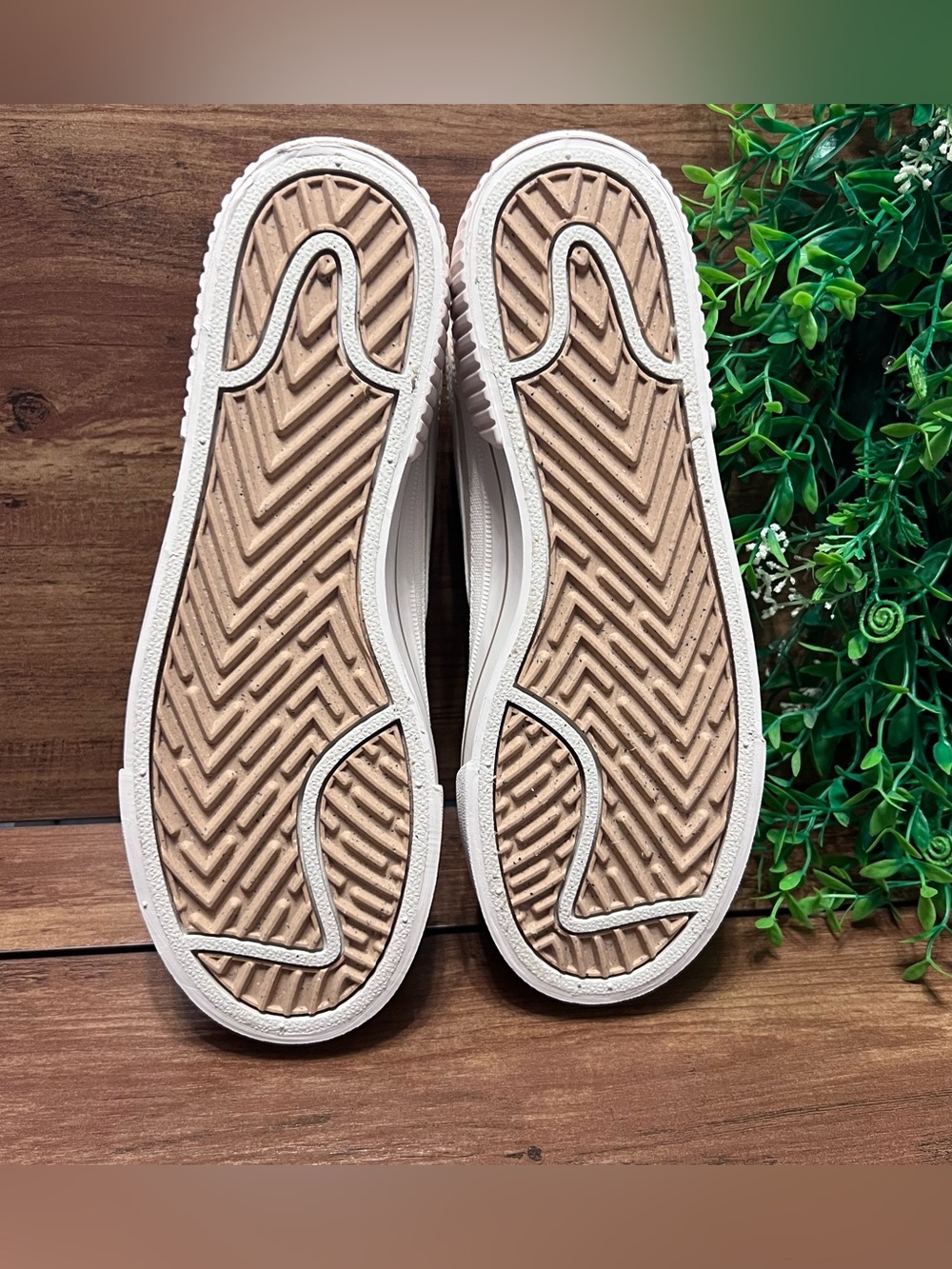 Nike Wmns Court Legacy Lift Women Casual Lifestyle Platform Sneakers - Picture 9 of 15